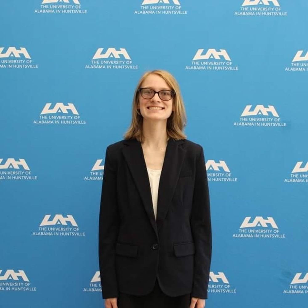 Meet your Posher, Liliana